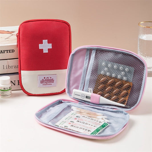 🔥 Trousse de premiers secours de voyage de poche – Une trousse de premiers secours portable pour toutes vos aventures 🩺