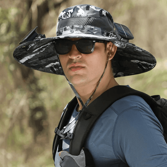 Promotion de l'été 50% de réduction sur le bord solaire à largeur bord de pêche extérieur chapeau-solaire et charge USB