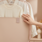 📦Sac de rangement anti-poussière👚🛡️ Avec ses parois en fer, anti-poussière et anti-humidité, ce sac peut contenir tous les vêtements de saison de la famille !
