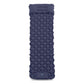 🛍️ 50 % de réduction – Matelas gonflable de camping confortable avec pompe manuelle – léger, isolant et polyvalent, pour la tente et le camping-car 🏕️
