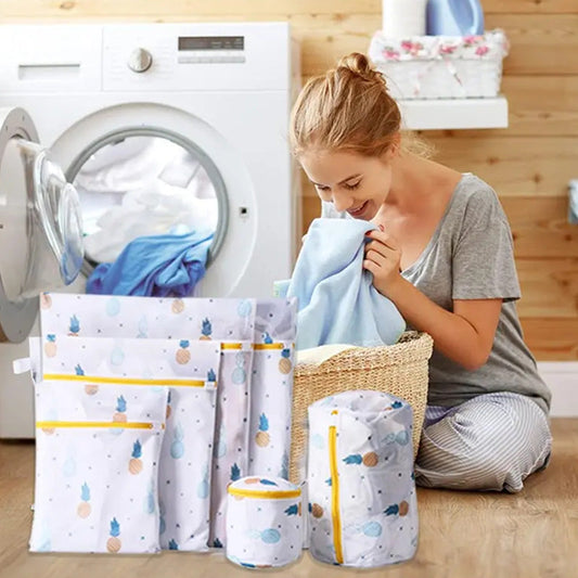 🧺👕 Lot de 5/6 sacs pour lave-linge – Protégez vos vêtements délicats et organisez votre lessive ! 🧦✨
